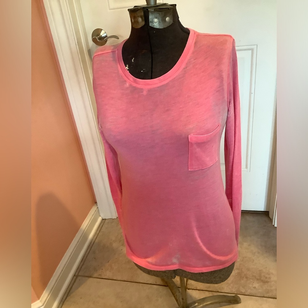 Lightweight Tee